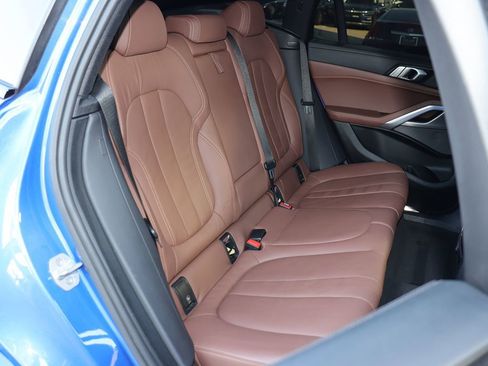 Used 2020 BMW X6 M50i image 41