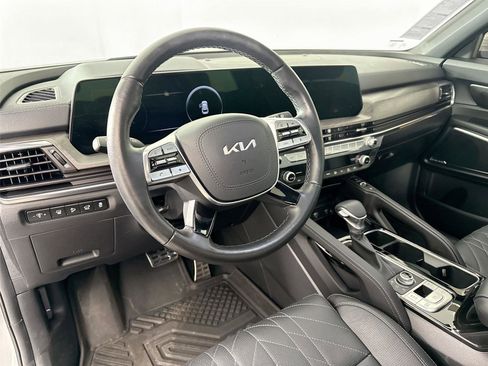 Used 2025 Kia Telluride SX X-Line image 4