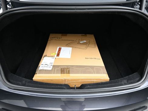 Used 2024 Tesla Model 3 Standard Range image 17