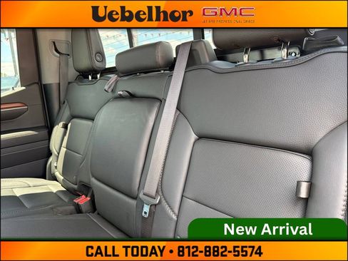 Used 2023 GMC Sierra 1500 Denali w/ Denali Reserve Package AWD/4WD image 17