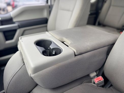 Used 2019 Ford F150 XLT image 19