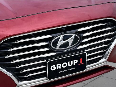 Used 2018 Hyundai Sonata SE FWD image 28