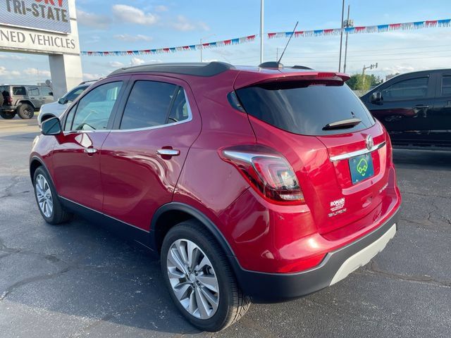 Certified 2018 Buick Encore Preferred FWD image 3
