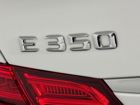 Used 2016 Mercedes-Benz E 350 Sedan image 8