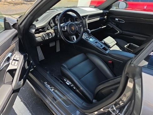 Used 2019 Porsche 911 Turbo S image 5