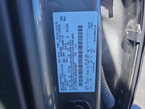 Used 2023 Ford F150 Lightning Lariat AWD/4WD image 34