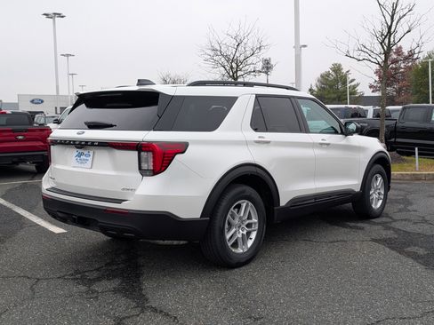 New 2026 Ford Explorer Active image 2