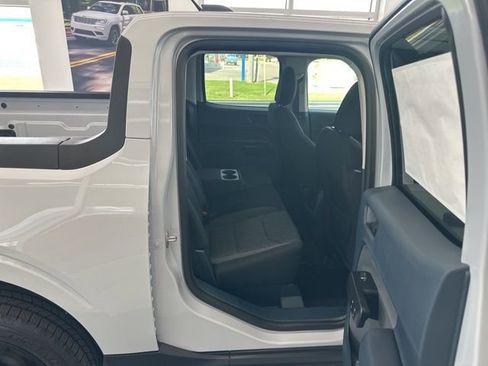 New 2025 Ford Maverick XLT w/ XLT Luxury Package AWD/4WD image 34