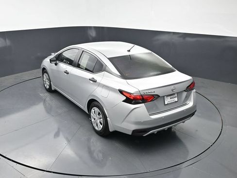 Used 2025 Nissan Versa S w/ Electronics Package FWD image 15