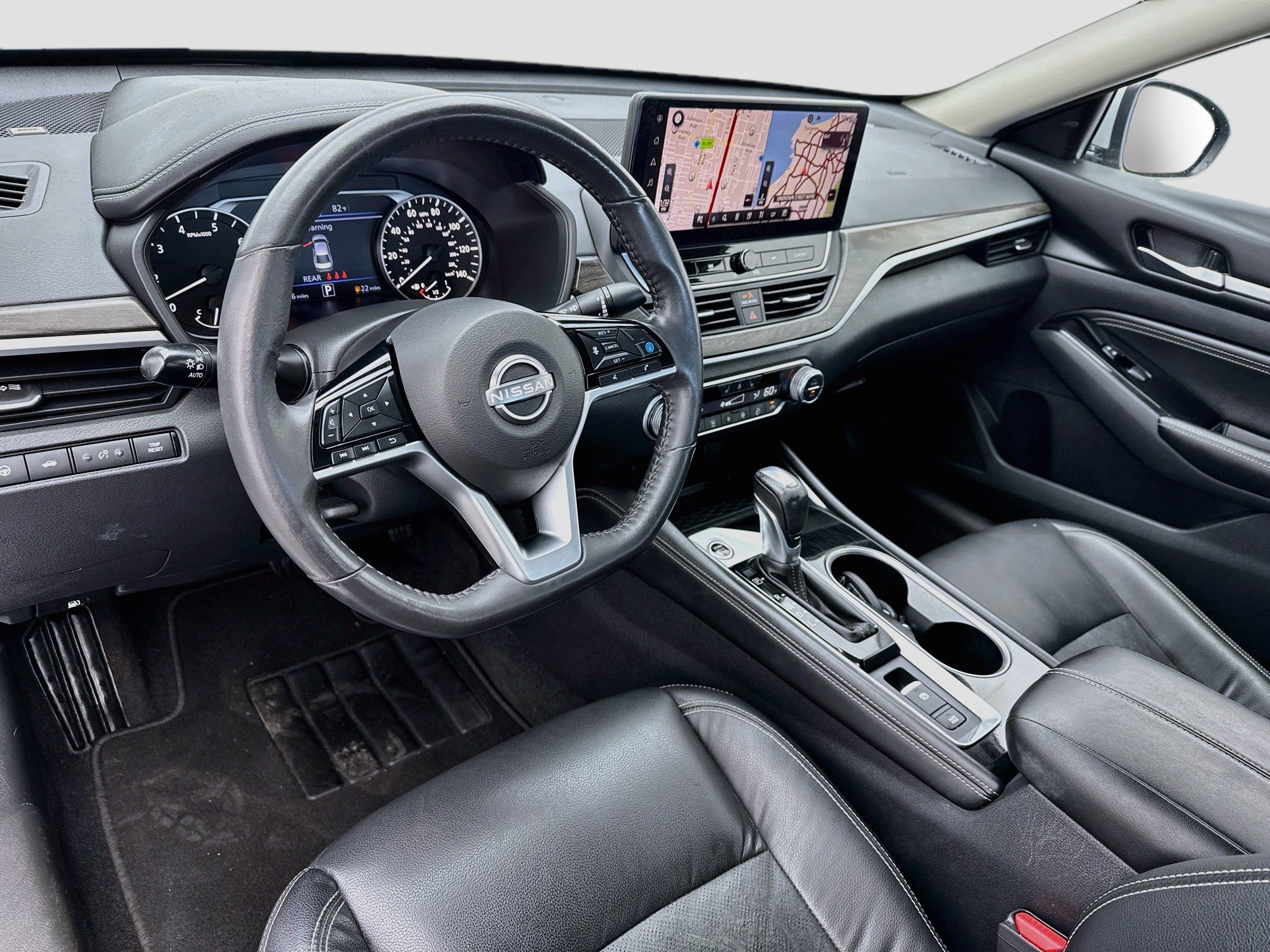 Used 2023 Nissan Altima 2.5 SL FWD image 7