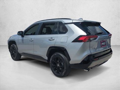 Certified 2024 Toyota RAV4 SE AWD/4WD image 8