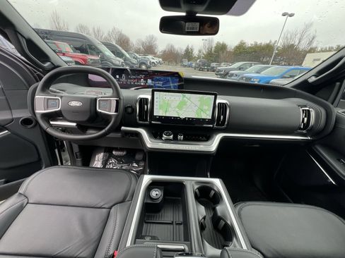 New 2026 Ford Expedition Max Platinum w/ Stealth Performance Package image 23