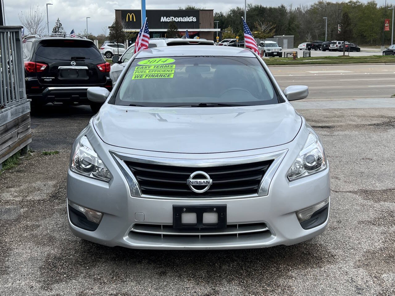 Used 2014 Nissan Altima 2.5 SV FWD image 3