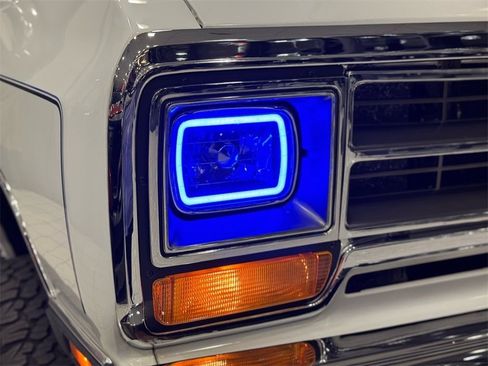 Used 1988 Dodge Ramcharger 4WD image 21