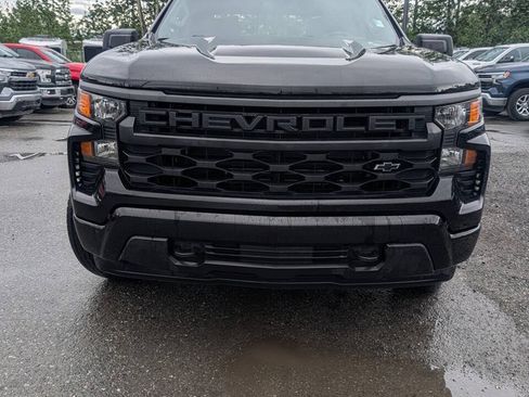 Used 2022 Chevrolet Silverado 1500 Custom AWD/4WD image 8