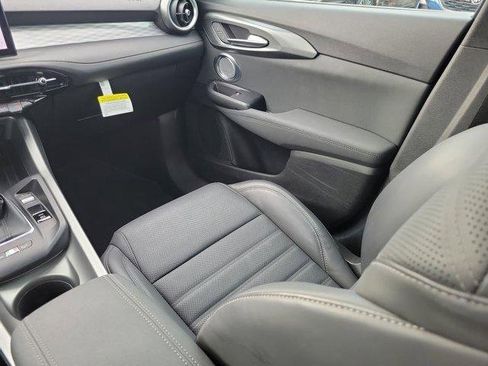 Used 2024 Alfa Romeo Tonale Ti image 15