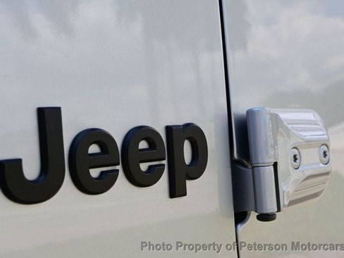 Used 2024 Jeep Wrangler Sport AWD/4WD image 13