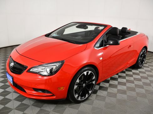 Used 2018 Buick Cascada Sport Touring w/ Dark Effects Package image 10