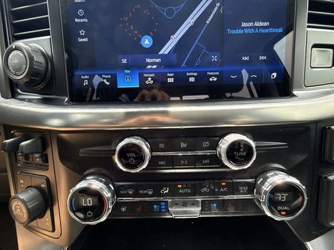 Used 2021 Ford F150 Lariat w/ Equipment Group 502A High AWD/4WD image 19
