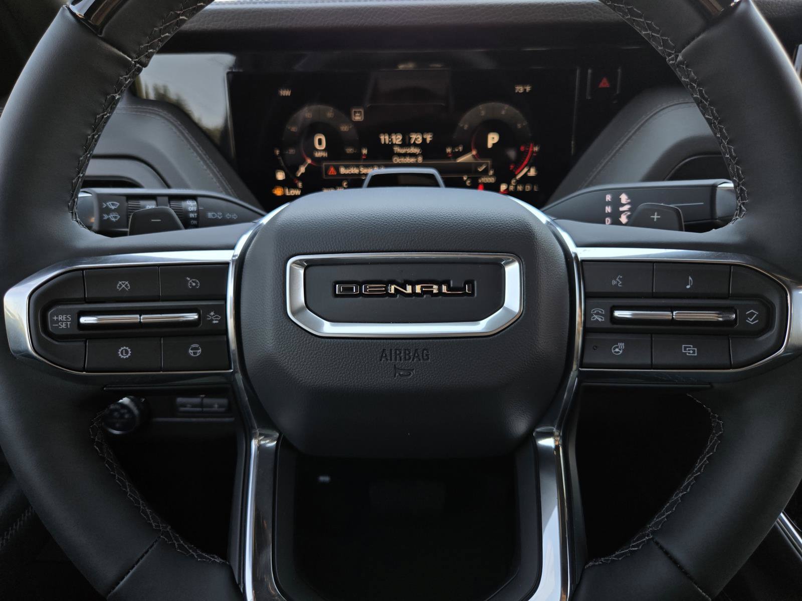 New 2026 GMC Yukon Denali w/ Advanced Technology Package AWD/4WD image 10