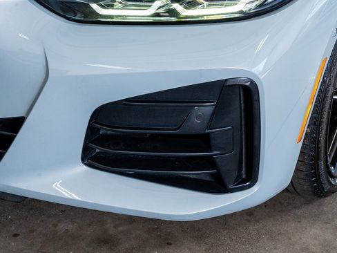 Used 2023 BMW M440i Coupe w/ Premium Package image 14