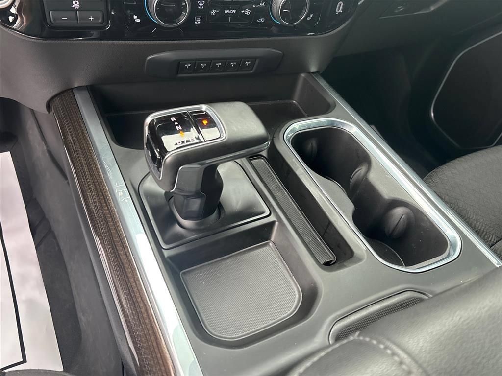 Used 2024 Chevrolet Silverado 1500 RST w/ Redline Edition AWD/4WD image 34