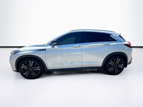 Used 2021 INFINITI QX50 Luxe w/ Appearance Package AWD/4WD image 4