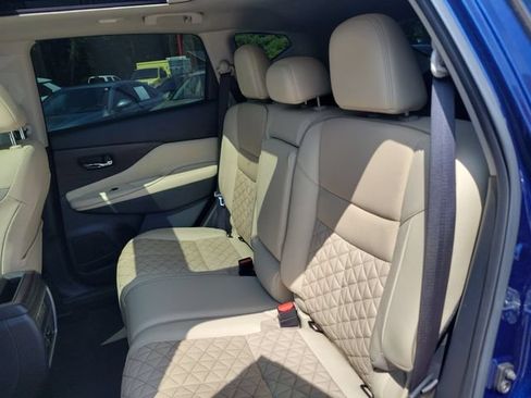 Used 2020 Nissan Murano Platinum FWD image 12