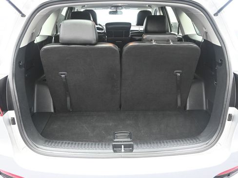 Used 2020 Kia Sorento LX w/ LX I4 Convenience Package image 34
