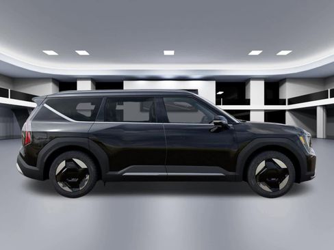 New 2026 Kia EV9 Wind image 7