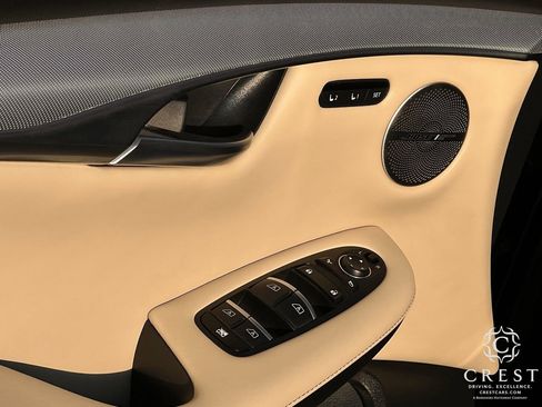 Certified 2022 INFINITI QX50 Essential image 23