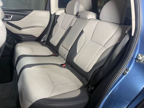 Used 2019 Subaru Forester Premium w/ All-Weather Package AWD/4WD image 28