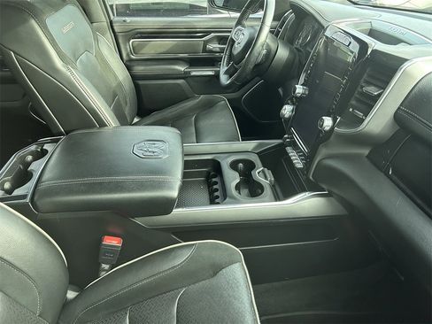 Used 2021 RAM 1500 Laramie w/ Sport Appearance Package image 8