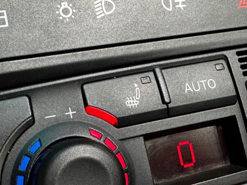 Used 2008 Lamborghini Gallardo Spyder image 31