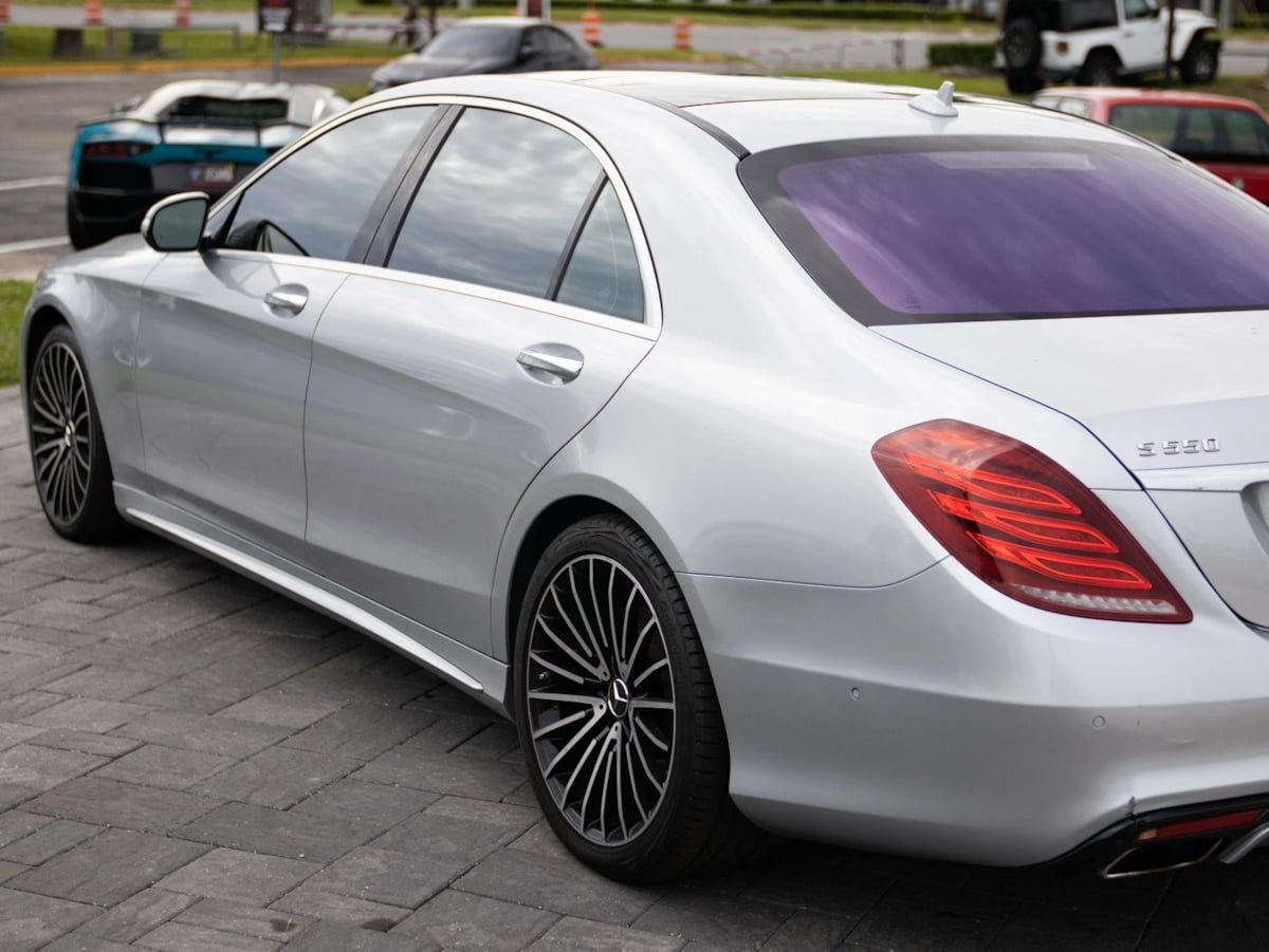 Used 2015 Mercedes-Benz S 550 Sedan image 8
