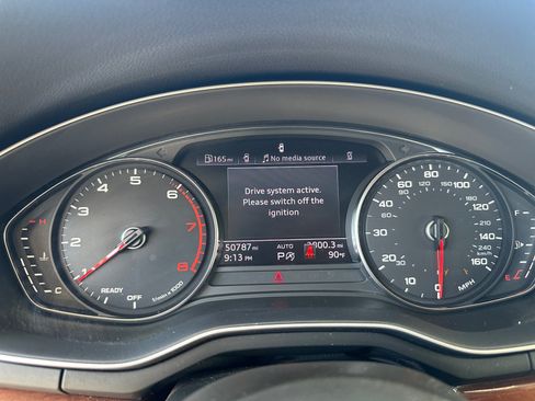 Used 2023 Audi A4 2.0T Premium AWD/4WD image 14