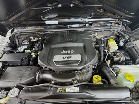 Used 2016 Jeep Wrangler Unlimited Sport w/ Quick Order Package 24S image 30