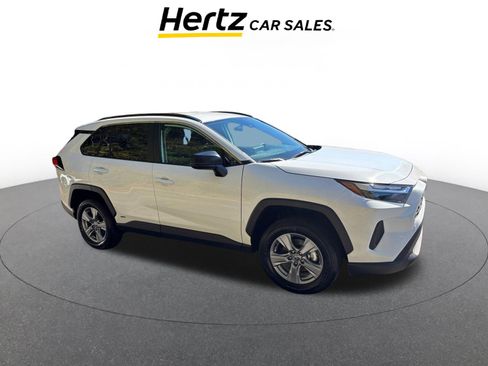 Used 2025 Toyota RAV4 LE image 1