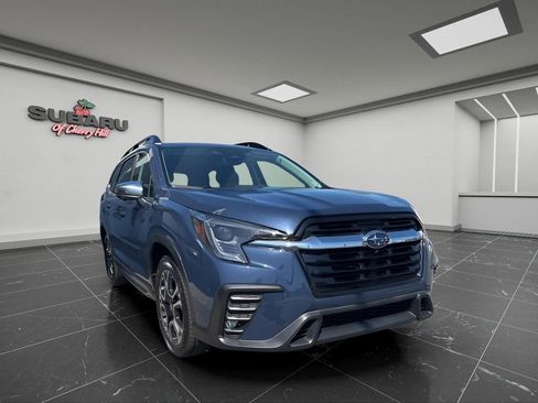 Certified 2023 Subaru Ascent Limited w/ Technology Package AWD/4WD image 2