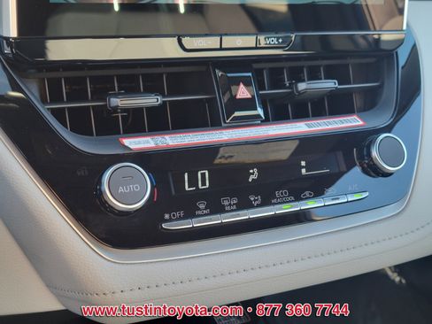 Certified 2025 Toyota Corolla SE image 22