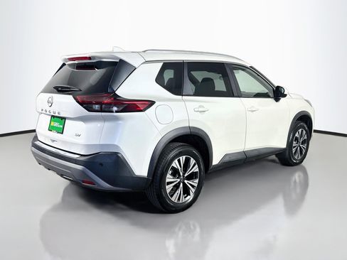 Used 2023 Nissan Rogue SV w/ SV Premium B Package FWD image 10