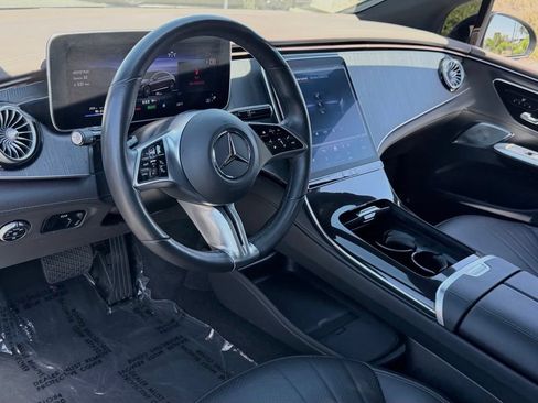 Certified 2023 Mercedes-Benz EQE 500 4MATIC Sedan image 28