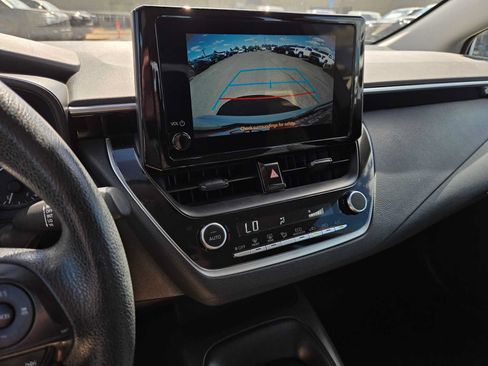 Used 2024 Toyota Corolla LE FWD image 27