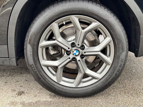 Used 2022 BMW X3 xDrive30i w/ Premium Package 2 image 8