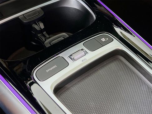 New 2025 Mercedes-Benz GLA 250 4MATIC image 19