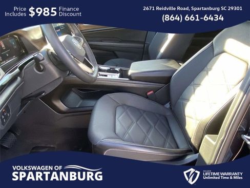 Used 2024 Volkswagen Atlas SE image 16