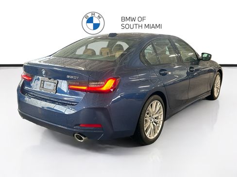 Certified 2023 BMW 330i Sedan w/ Convenience Package RWD image 7
