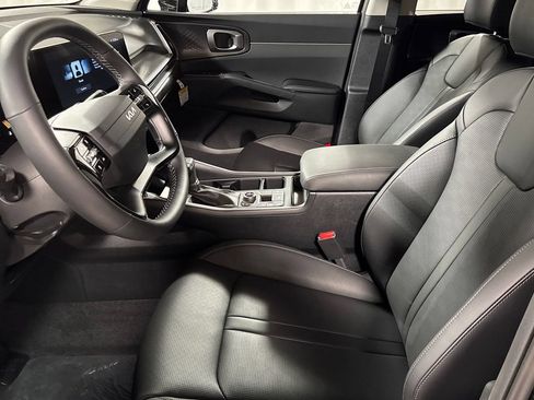 New 2026 Kia Sorento S AWD/4WD image 3