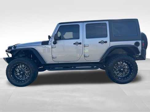 Used 2016 Jeep Wrangler Unlimited Sport w/ Quick Order Package 24S AWD/4WD image 2