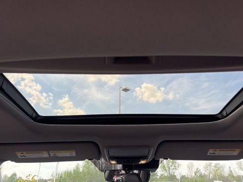 Used 2023 Honda Ridgeline RTL-E image 5